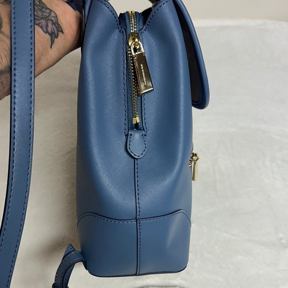 Michael Michael Kors
NEW HARRISON MEDIUM SAFFIANO LEATHER BACKPACK MSRP 358 - Picture 3 of 16